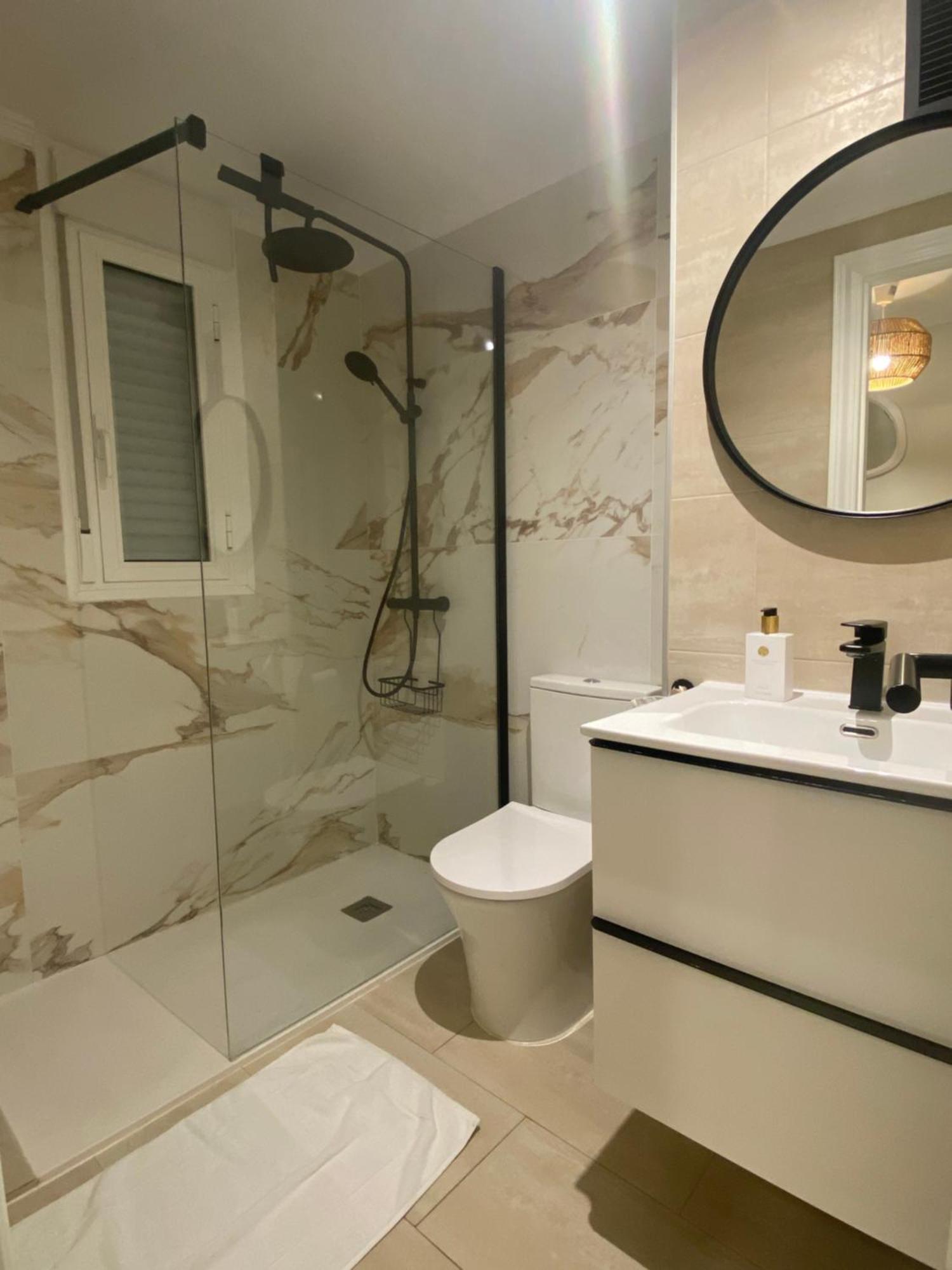 Casa Bendita - Luxury Apartment بينايدورم المظهر الخارجي الصورة